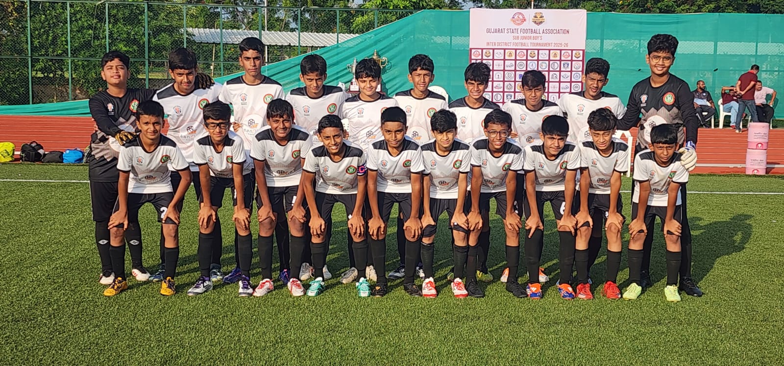 WhatsApp Image 2025-11-10 at 10.19.30 (1)